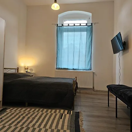 Ap 2- 33 Qm Bei Oschersleben + Helmstedt شقة