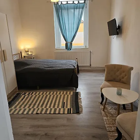 Apartment Ap 2- 33 Qm Bei Oschersleben + Helmstedt *