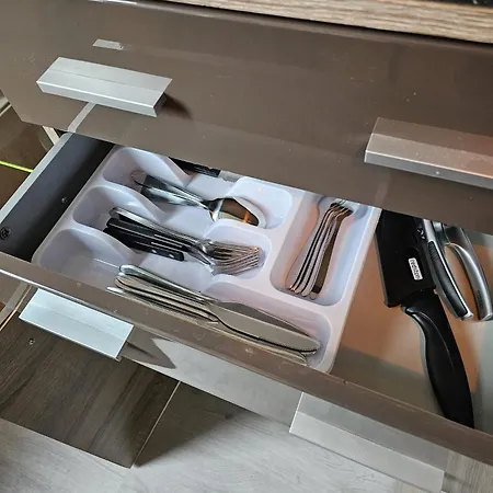 شقة Ap 2- 33 Qm Bei Oschersleben + Helmstedt Ausleben