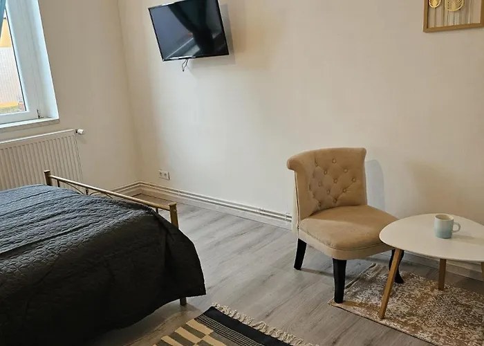 公寓 Ap 2- 33 Qm Bei Oschersleben + Helmstedt *